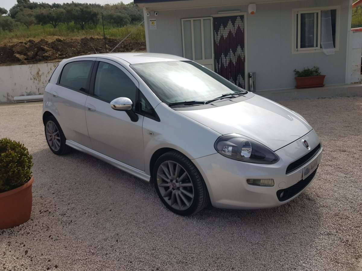 Fiat Punto 0.9 TwinAir Turbo S&S 5 porte Lounge (3)