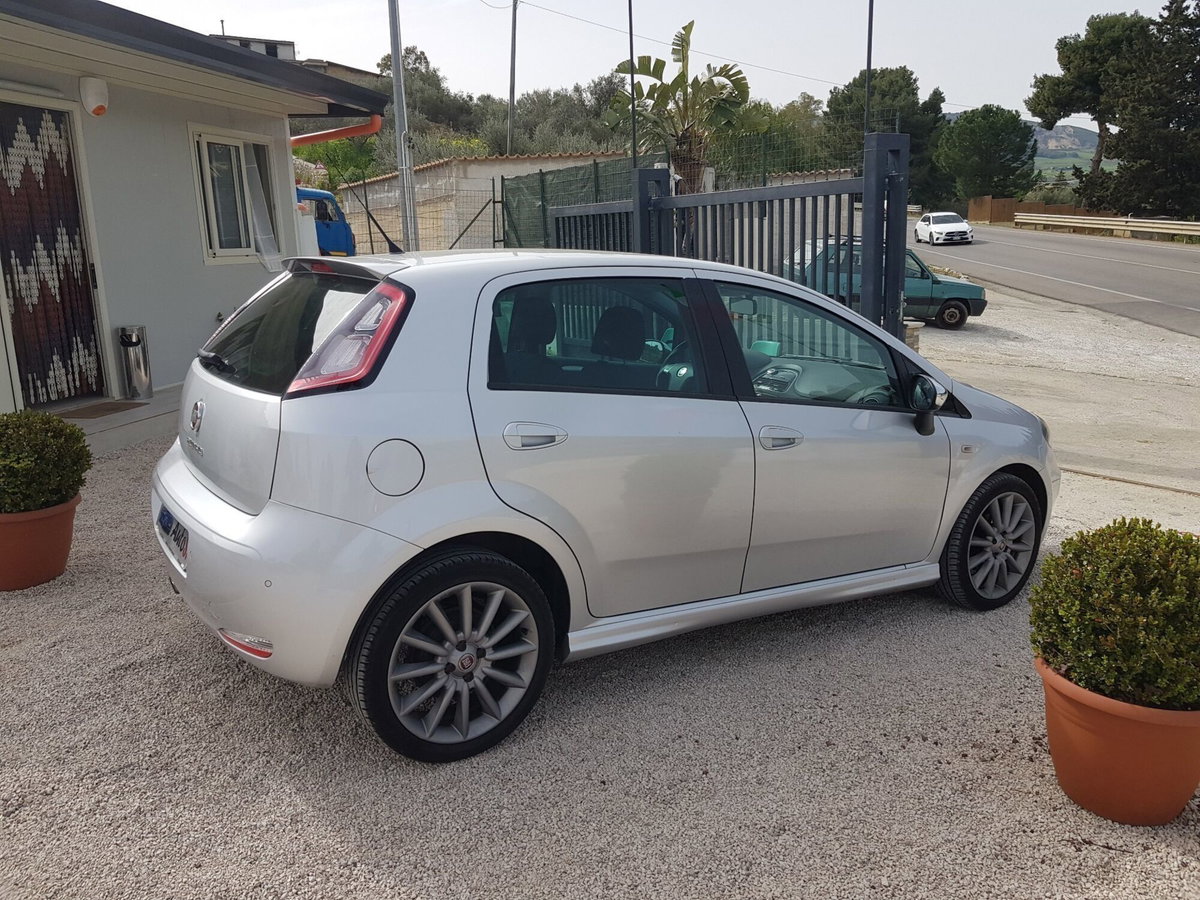 Fiat Punto 0.9 TwinAir Turbo S&S 5 porte Lounge (4)