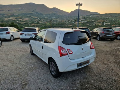 Renault Twingo 1.2 16V Live (7)