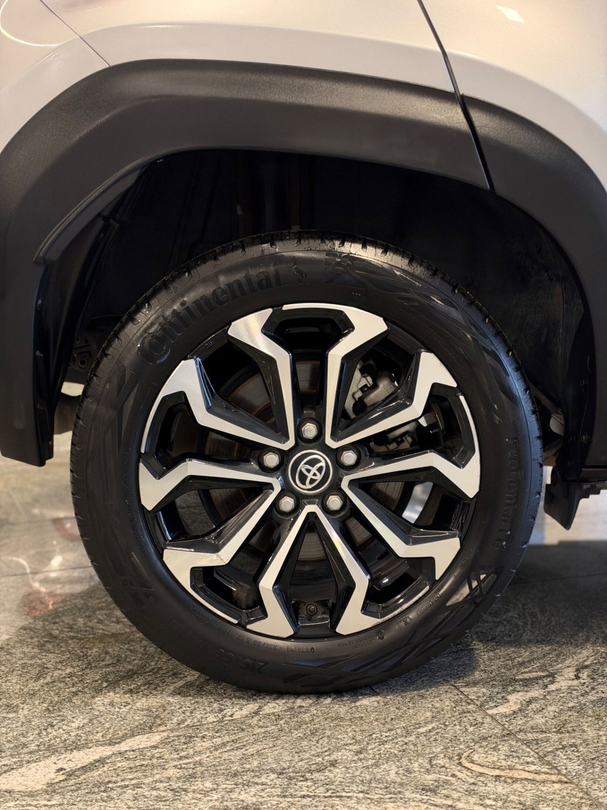 Toyota Yaris Cross 1.5 Hybrid 5p. E-CVT Trend (15)
