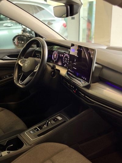 Volkswagen Golf 2.0 TDI 150 CV DSG SCR R-Line (13)
