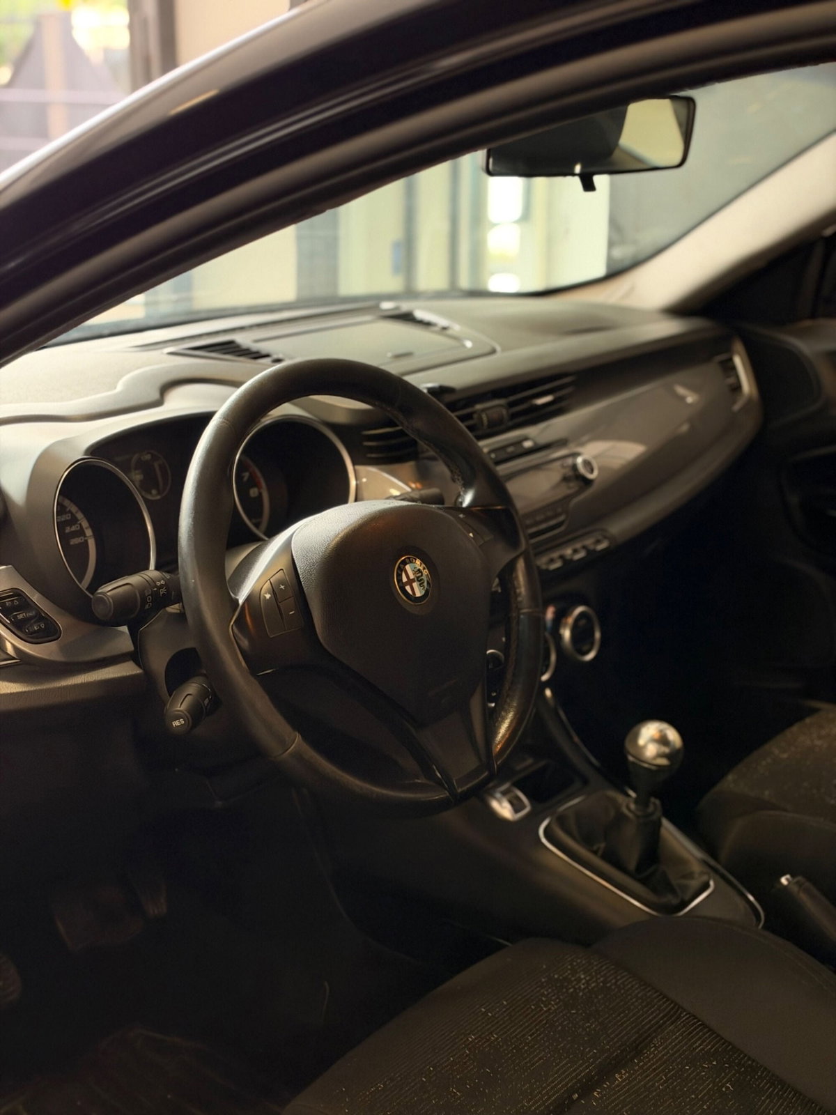 Alfa Romeo Giulietta 1.4 Turbo Distinctive Gpl 120cv E6 (10)