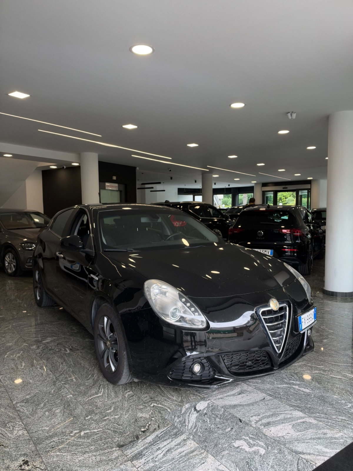 Alfa Romeo Giulietta 1.4 Turbo Distinctive Gpl 120cv E6 (2)