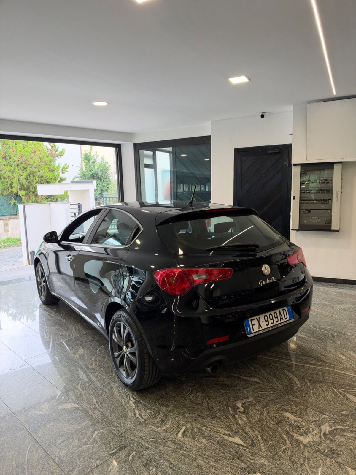 Alfa Romeo Giulietta 1.4 Turbo Distinctive Gpl 120cv E6 (4)
