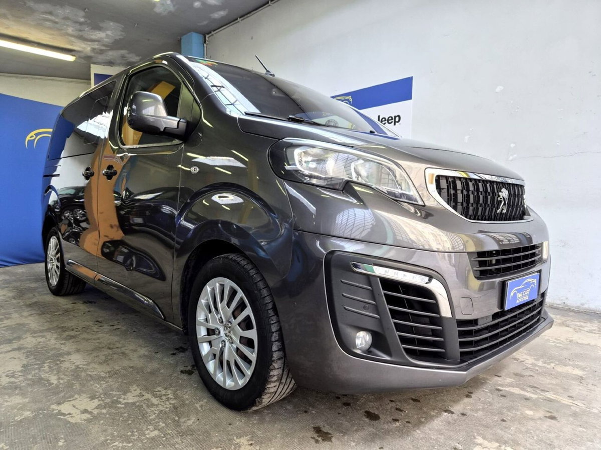 Peugeot Traveller BlueHDi 115 S&S Compact Allure