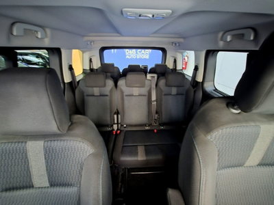 Peugeot Traveller BlueHDi 115 S&S Compact Allure (10)