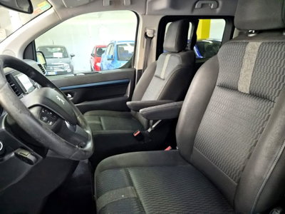 Peugeot Traveller BlueHDi 115 S&S Compact Allure (12)