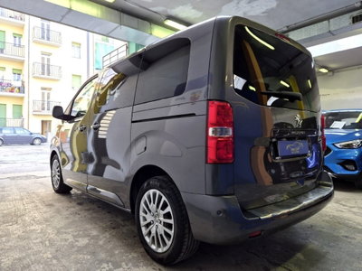 Peugeot Traveller BlueHDi 115 S&S Compact Allure (4)