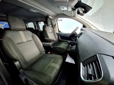 Peugeot Traveller BlueHDi 115 S&S Compact Allure (9)