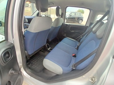 Fiat Panda 1.2 Lounge (9)