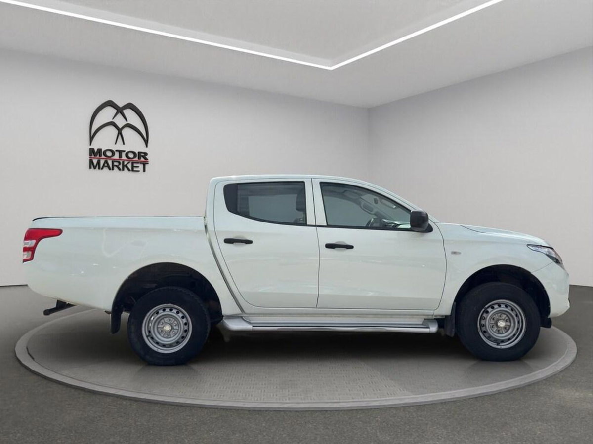 Fiat Fullback 2.4 150CV Doppia Cabina SX S&S (4)