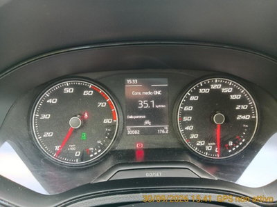 SEAT Ibiza 1.0 TGI 5 porte Reference (9)