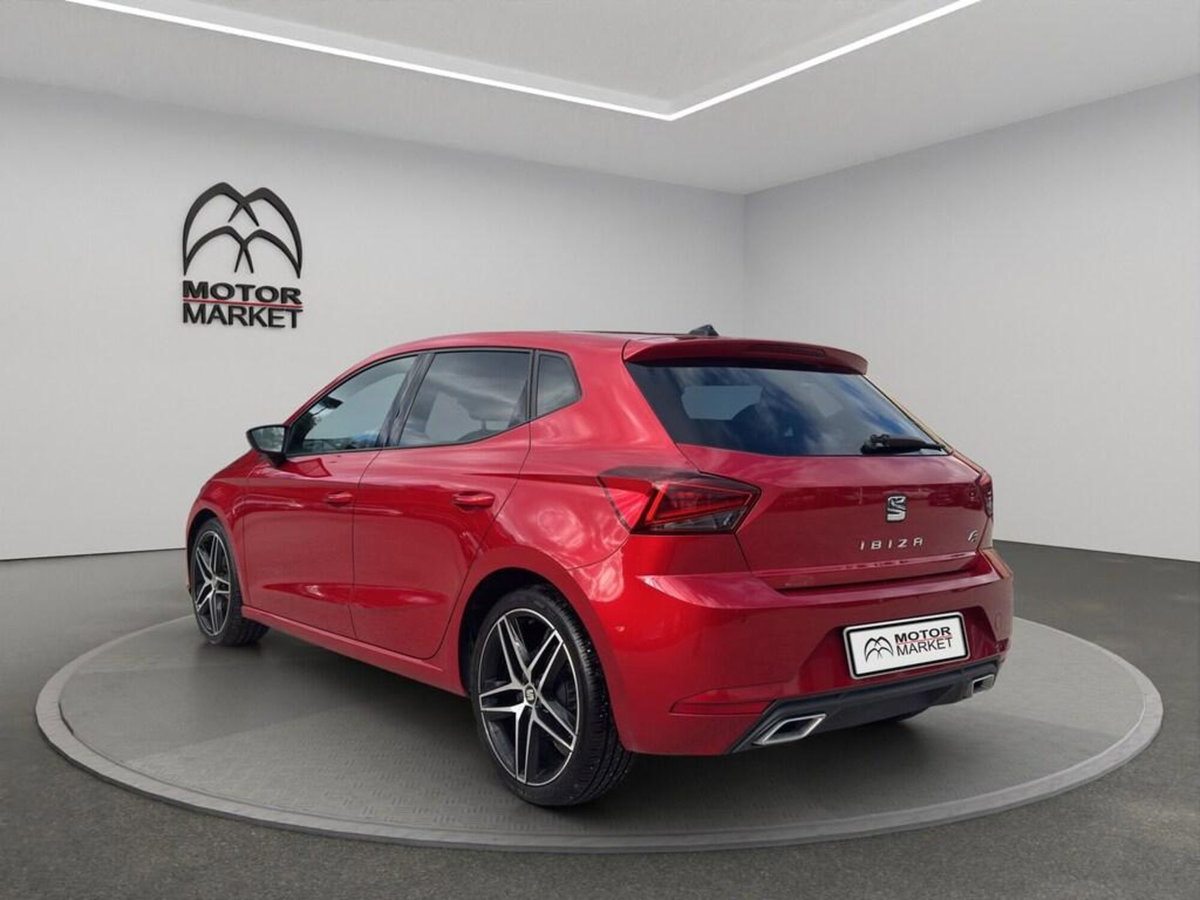 SEAT Ibiza 1.0 ecotsi Business 95cv (8)