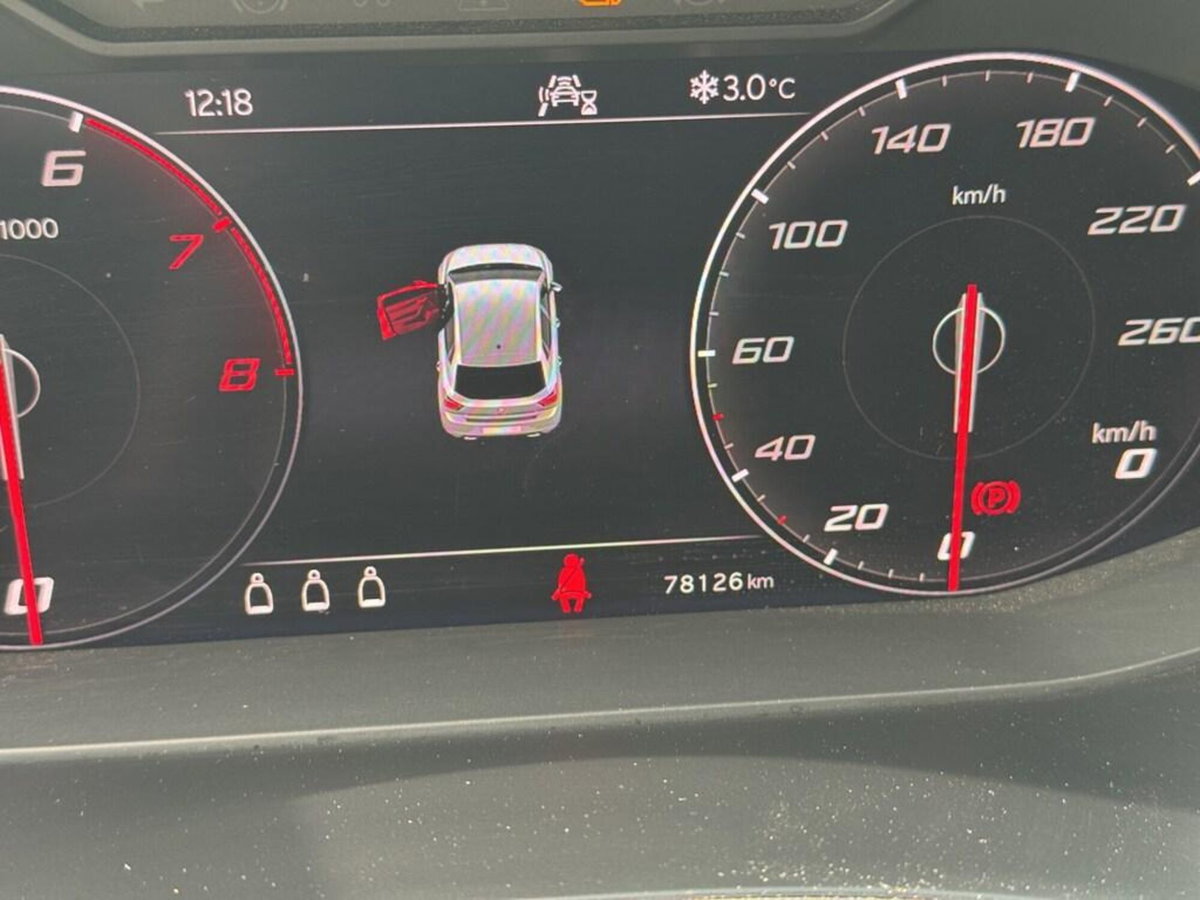 SEAT Ibiza 1.0 ecotsi Business 95cv (9)