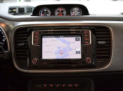 Volkswagen Maggiolino Cabrio 1.4 TSI DSG Sport BlueMotion Technology (7)