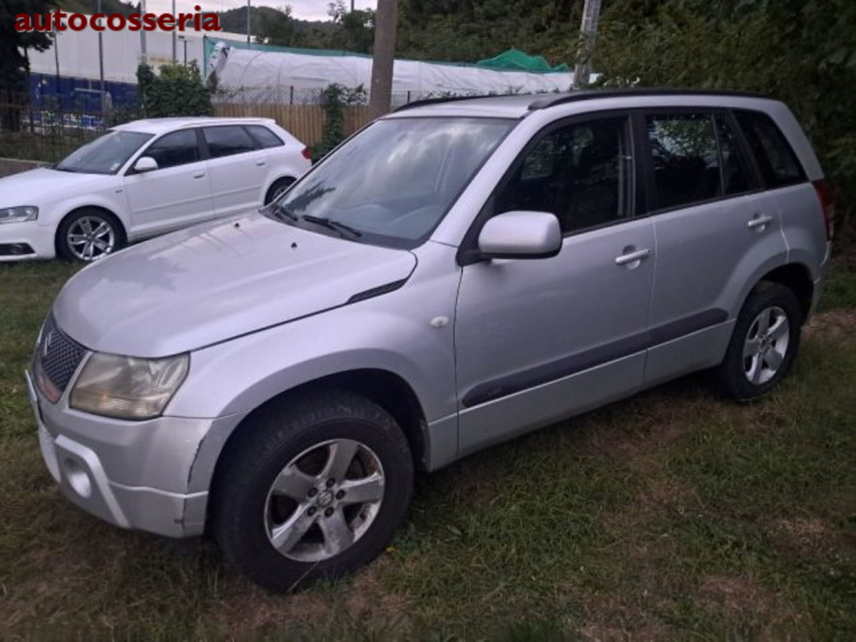 Suzuki Grand Vitara 1.9 DDiS 5 porte Crossover