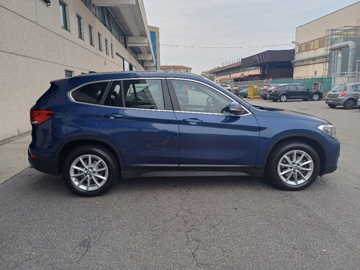 BMW X1 sDrive18d Business Advantage (5)