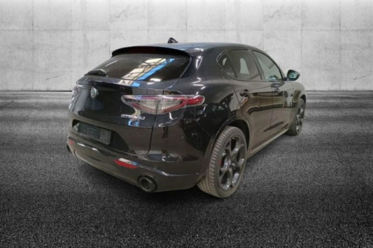 Alfa Romeo Stelvio Stelvio 2.2 Turbodiesel 210 CV AT8 Q4 Veloce (3)