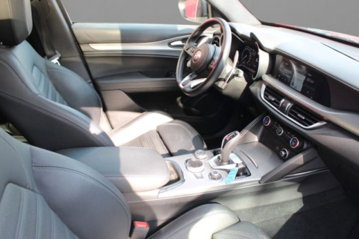 Alfa Romeo Stelvio Stelvio 2.2 Turbodiesel 210 CV AT8 Q4 Veloce (6)