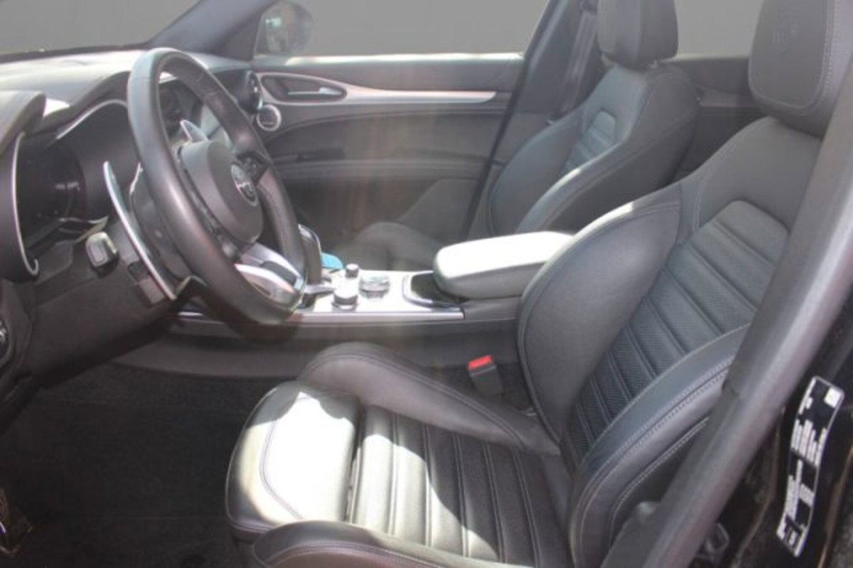 Alfa Romeo Stelvio Stelvio 2.2 Turbodiesel 210 CV AT8 Q4 Veloce (7)