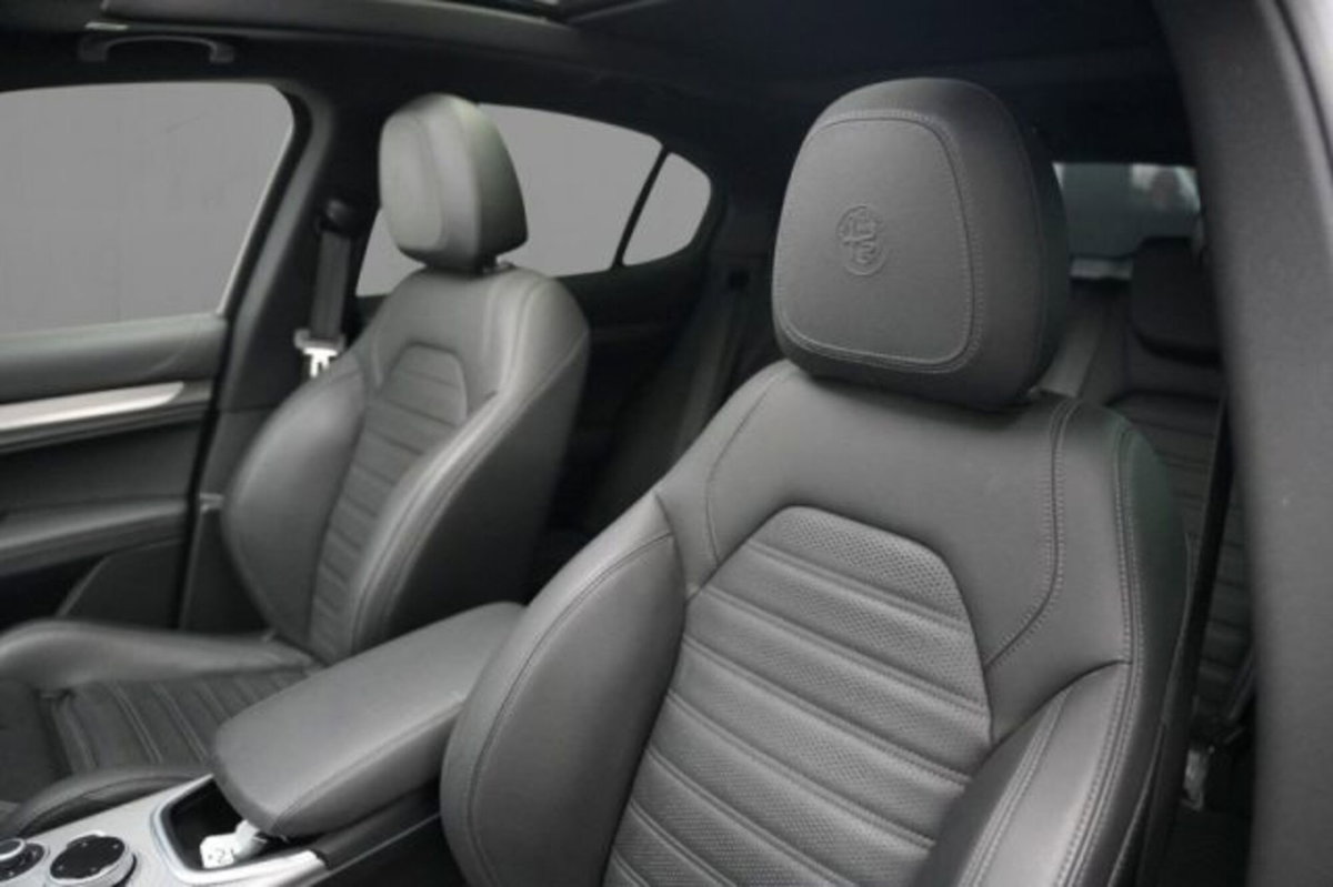 Alfa Romeo Stelvio Stelvio 2.2 Turbodiesel 210 CV AT8 Q4 Veloce (7)