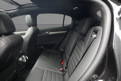 Alfa Romeo Stelvio Stelvio 2.2 Turbodiesel 210 CV AT8 Q4 Veloce (8)