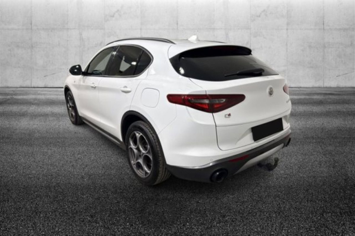 Alfa Romeo Stelvio Stelvio 2.2 Turbodiesel 210 CV AT8 Q4 Ti (3)