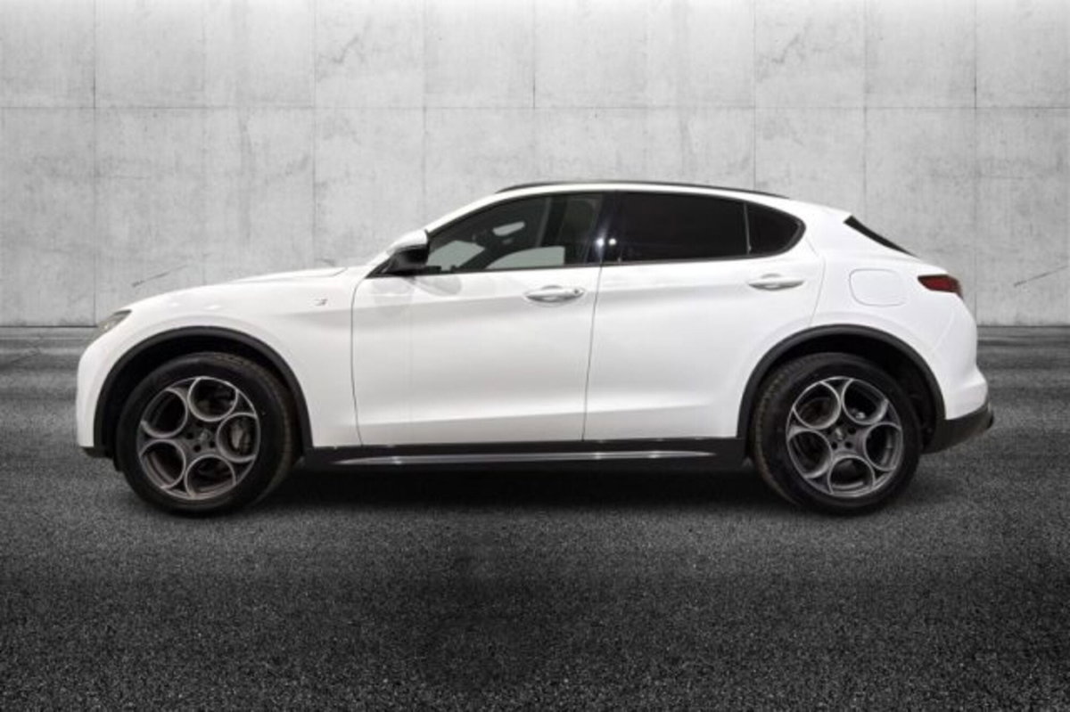 Alfa Romeo Stelvio Stelvio 2.2 Turbodiesel 210 CV AT8 Q4 Ti (4)