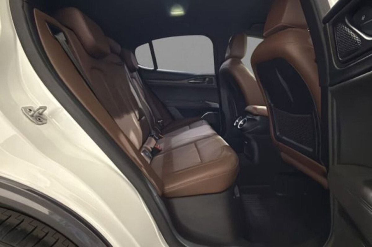 Alfa Romeo Stelvio Stelvio 2.2 Turbodiesel 210 CV AT8 Q4 Ti (8)