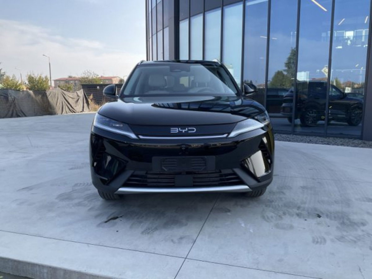Byd Atto 2 DM-i 1.5 phev Boost 212cv (2)