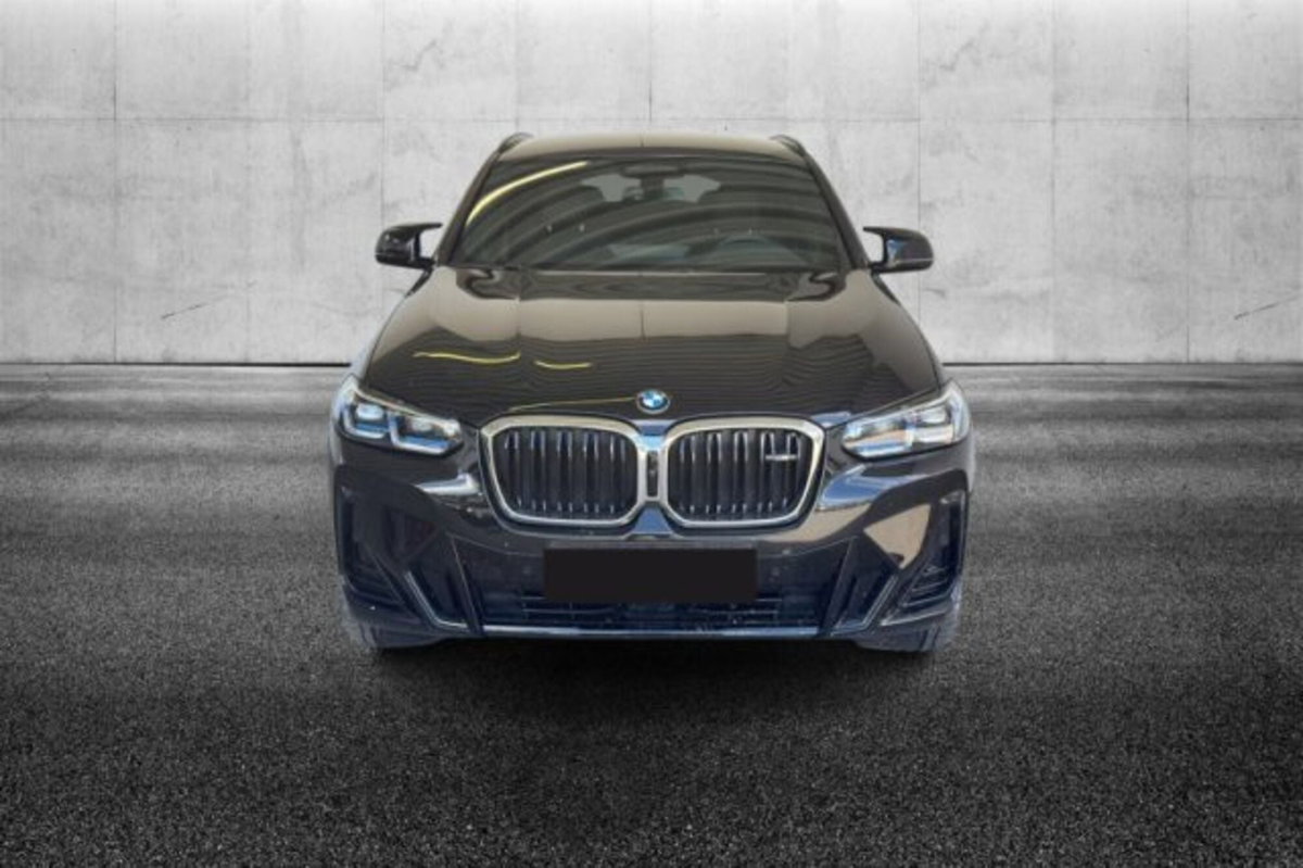 BMW X4 xDriveM40d 48V (3)