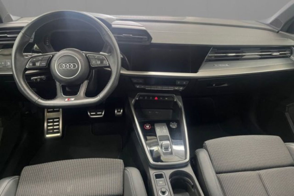 Audi S3 Sedan TFSI 310 CV quattro S tronic sport attitude (4)