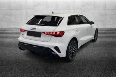 Audi S3 Sportback 2.0 tfsi quattro s-tronic (4)