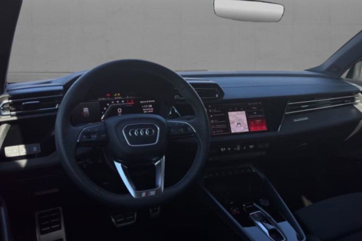 Audi S3 Sportback 2.0 tfsi quattro s-tronic (4)