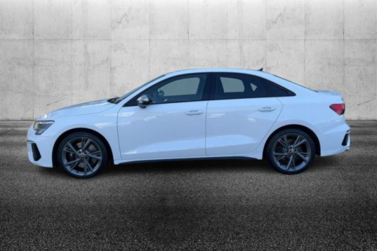 Audi S3 Sedan TFSI 310 CV quattro S tronic sport attitude (3)