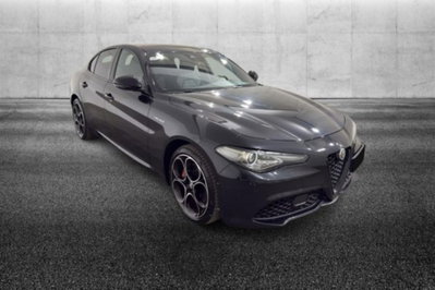 Alfa Romeo Giulia 2.0 Turbo 280 CV AT8 AWD Q4 Veloce (2)