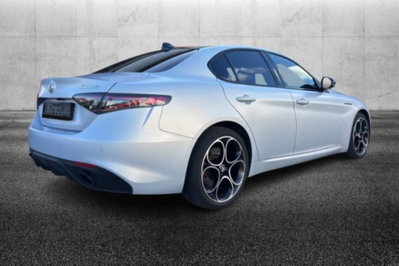 Alfa Romeo Giulia 2.2 Turbodiesel 210 CV AT8 AWD Q4 Estrema (3)