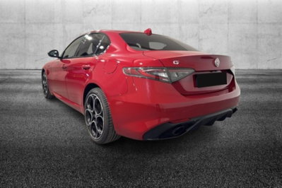Alfa Romeo Giulia 2.0 Turbo 280 CV AT8 AWD Q4 Estrema (4)