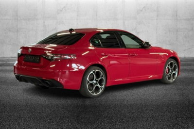 Alfa Romeo Giulia 2.0 Turbo 280 CV AT8 AWD Q4 Veloce (3)