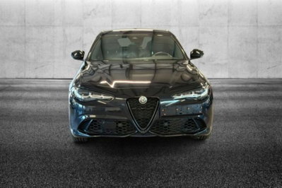 Alfa Romeo Giulia 2.0 Turbo 280 CV AT8 AWD Q4 Veloce (5)