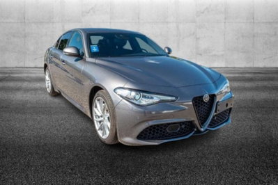 Alfa Romeo Giulia 2.0 Turbo 200 CV AT8 Sprint (2)