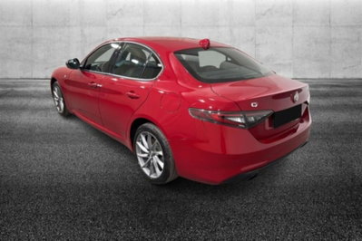 Alfa Romeo Giulia 2.0 Turbo 280 CV AT8 AWD Q4 Ti (3)