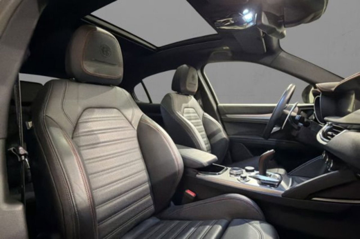 Alfa Romeo Stelvio Stelvio 2.2 Turbodiesel 210 CV AT8 Q4 GT Junior (7)