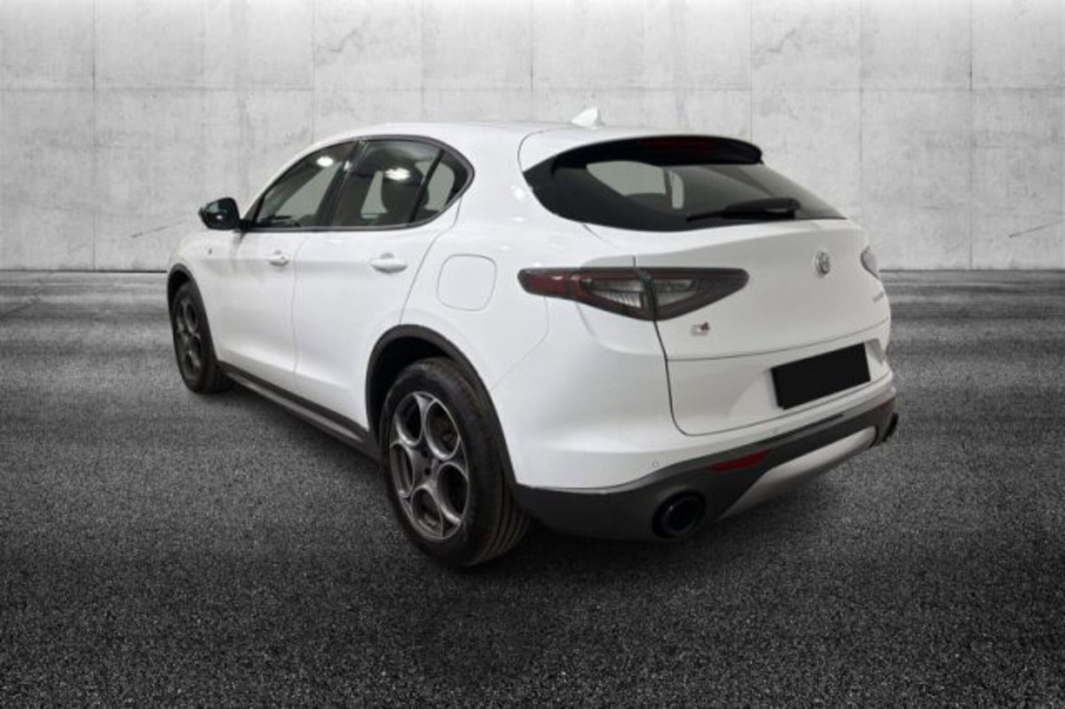 Alfa Romeo Stelvio Stelvio 2.2 Turbodiesel 210 CV AT8 Q4 Ti (2)