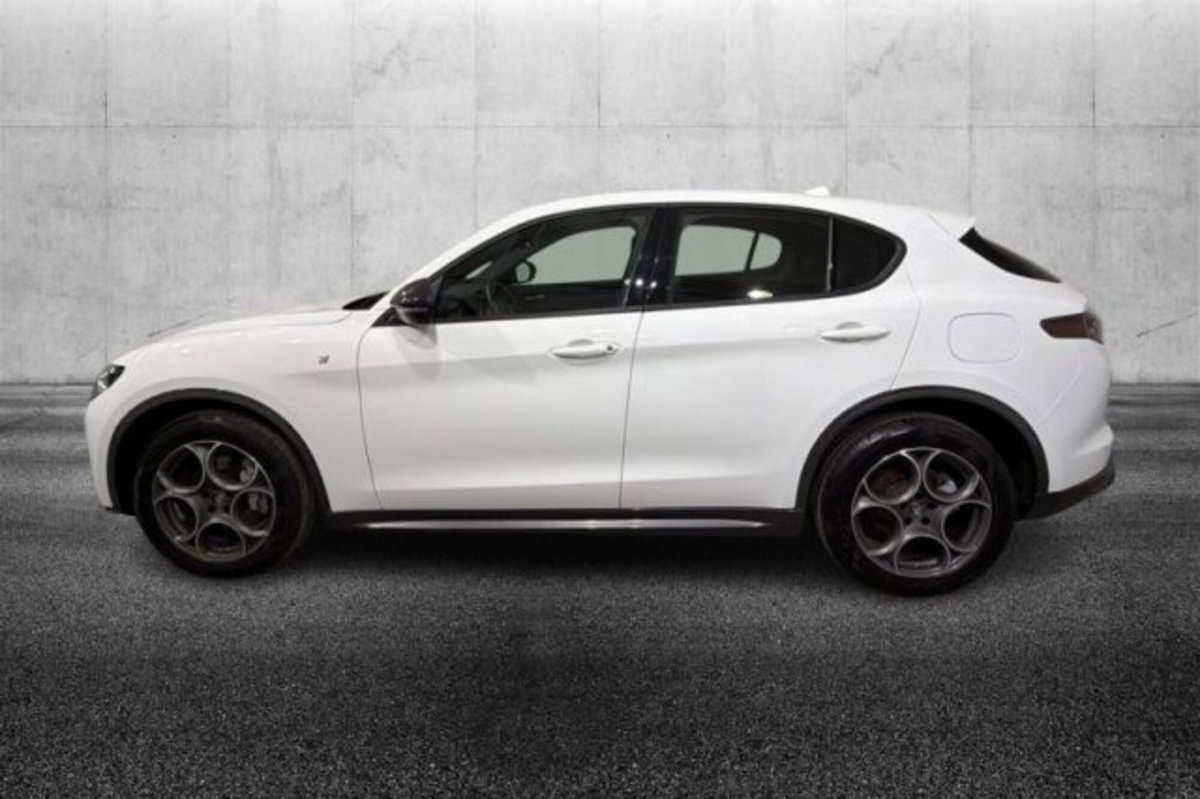 Alfa Romeo Stelvio Stelvio 2.2 Turbodiesel 210 CV AT8 Q4 Ti (3)