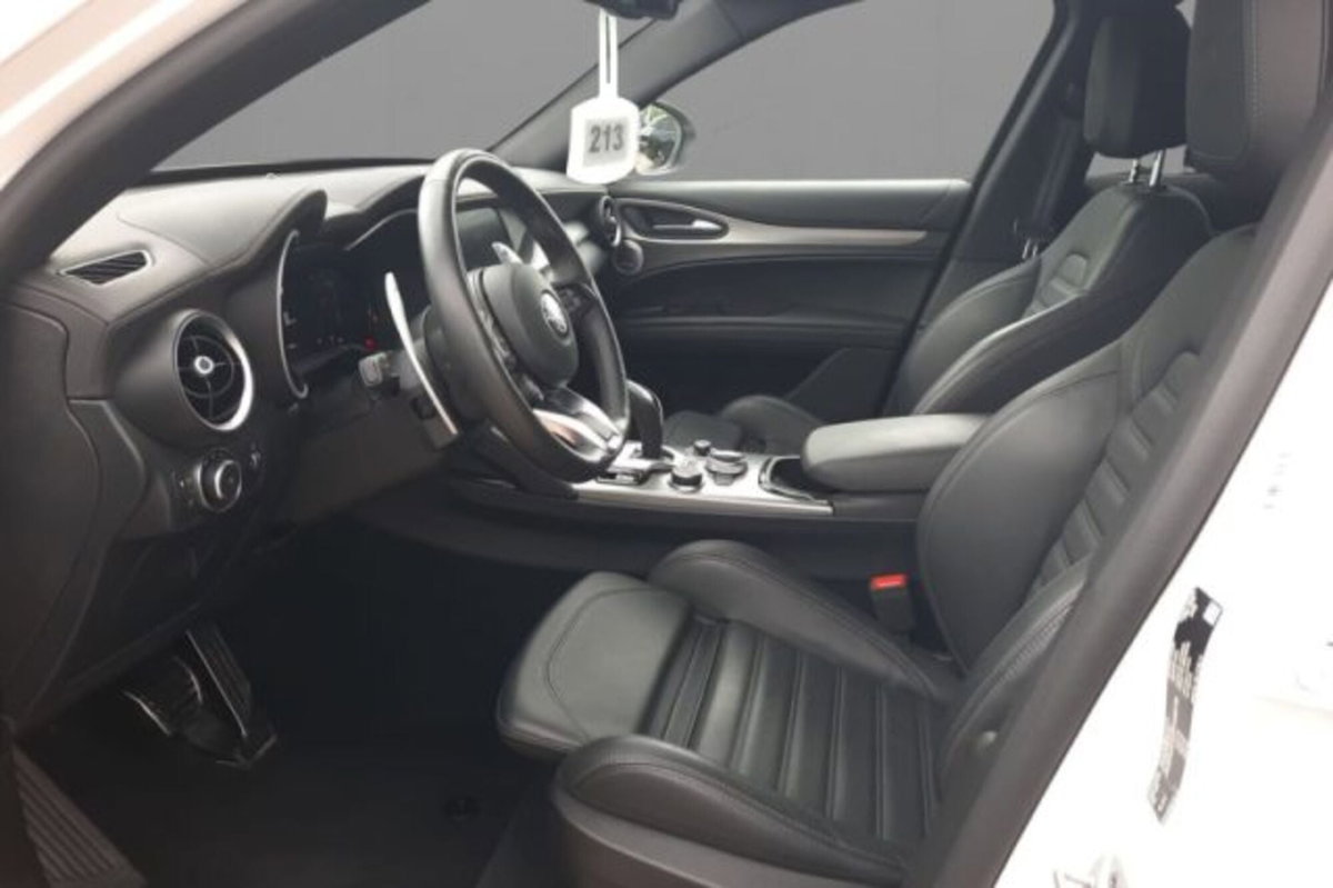 Alfa Romeo Stelvio Stelvio 2.2 Turbodiesel 210 CV AT8 Q4 Veloce (7)