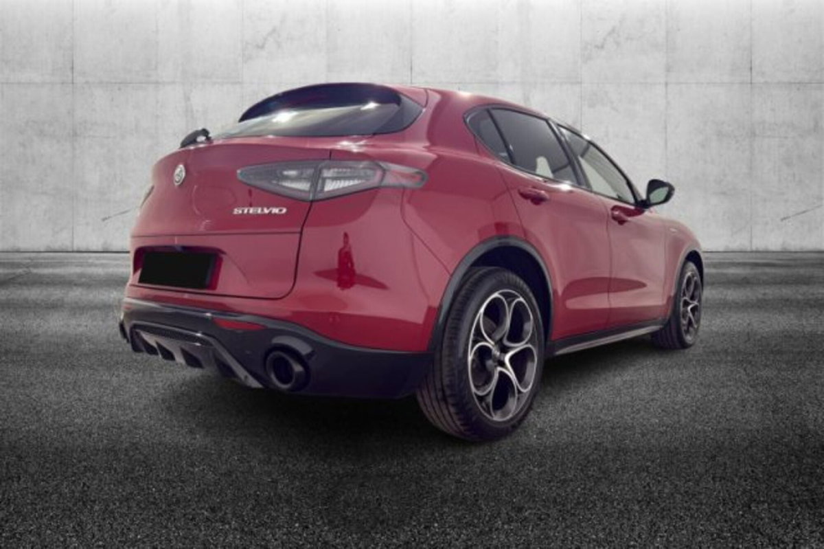 Alfa Romeo Stelvio Stelvio 2.2 Turbodiesel 210 CV AT8 Q4 Veloce (3)