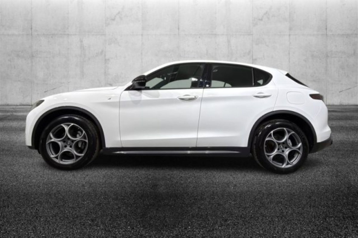 Alfa Romeo Stelvio Stelvio 2.2 Turbodiesel 210 CV AT8 Q4 Ti (4)