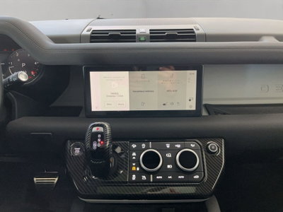 Land Rover Defender 110 3.0d i6 mhev SE awd 200cv auto (17)