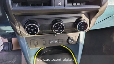 Fiat Grande Panda 1.2 hybrid Icon 110cv edct (8)